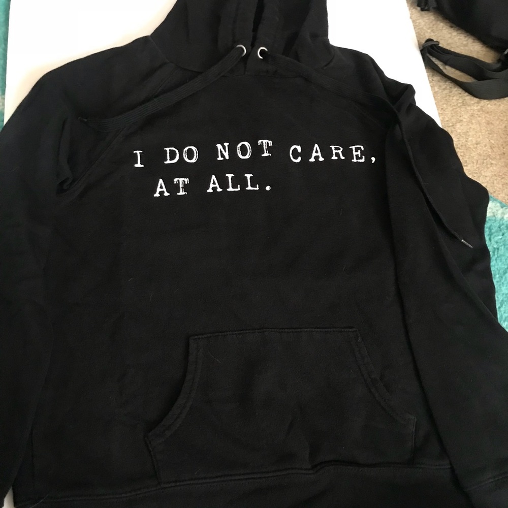Black sweatshirt